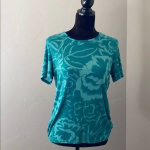 Jaclyn Smith Top